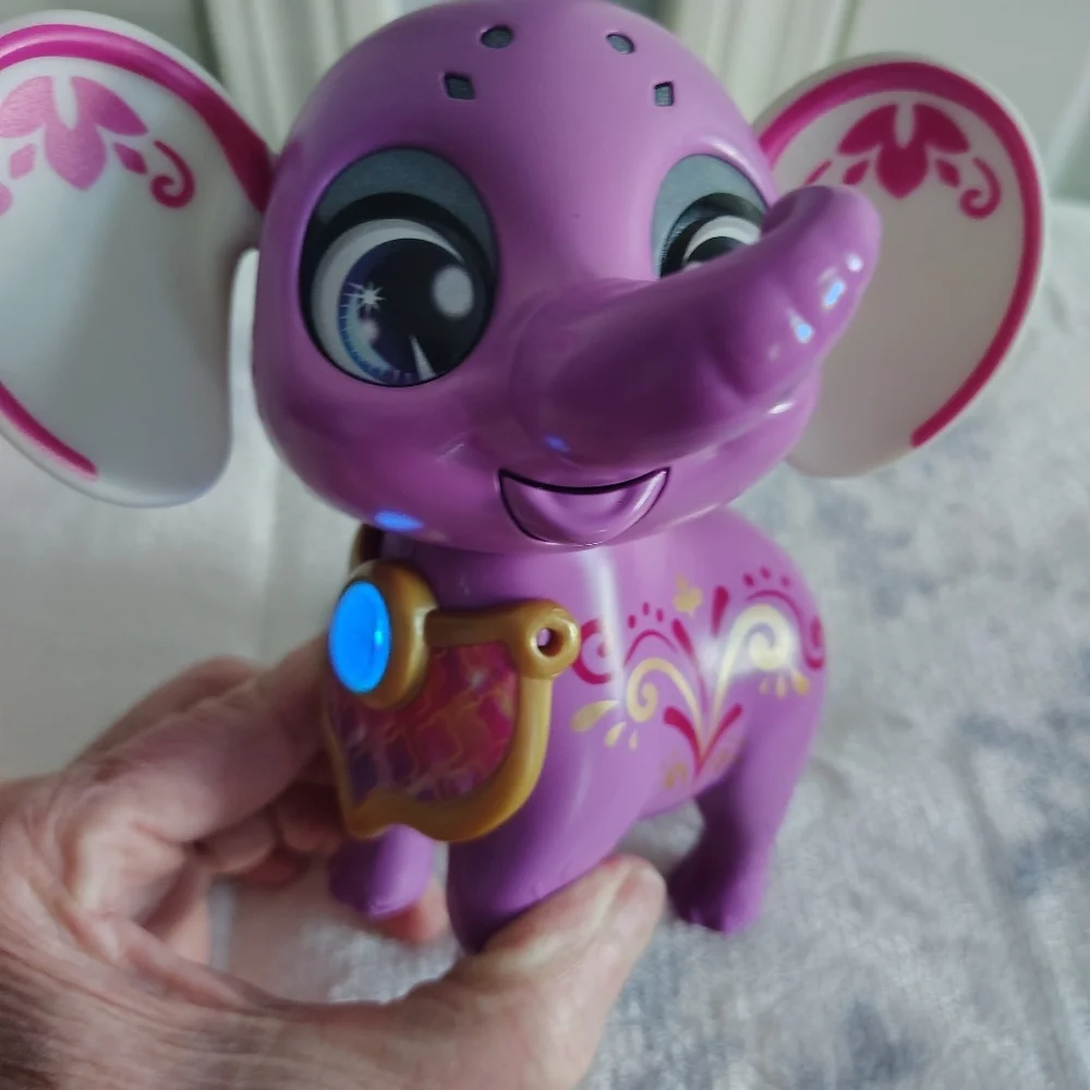 VTeck Sparklings Hailey The Elephant Toy